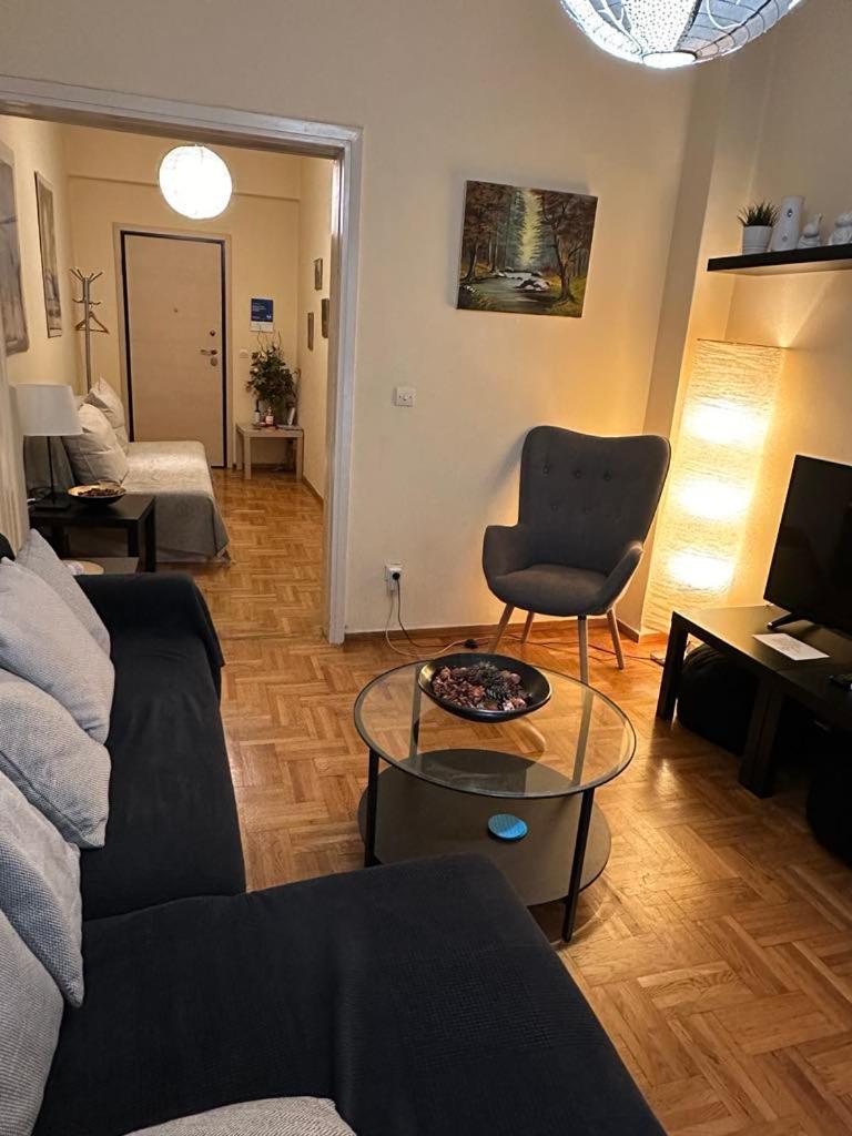 Renovated Cozy Apartment Near To Acropolis Atena Exterior foto