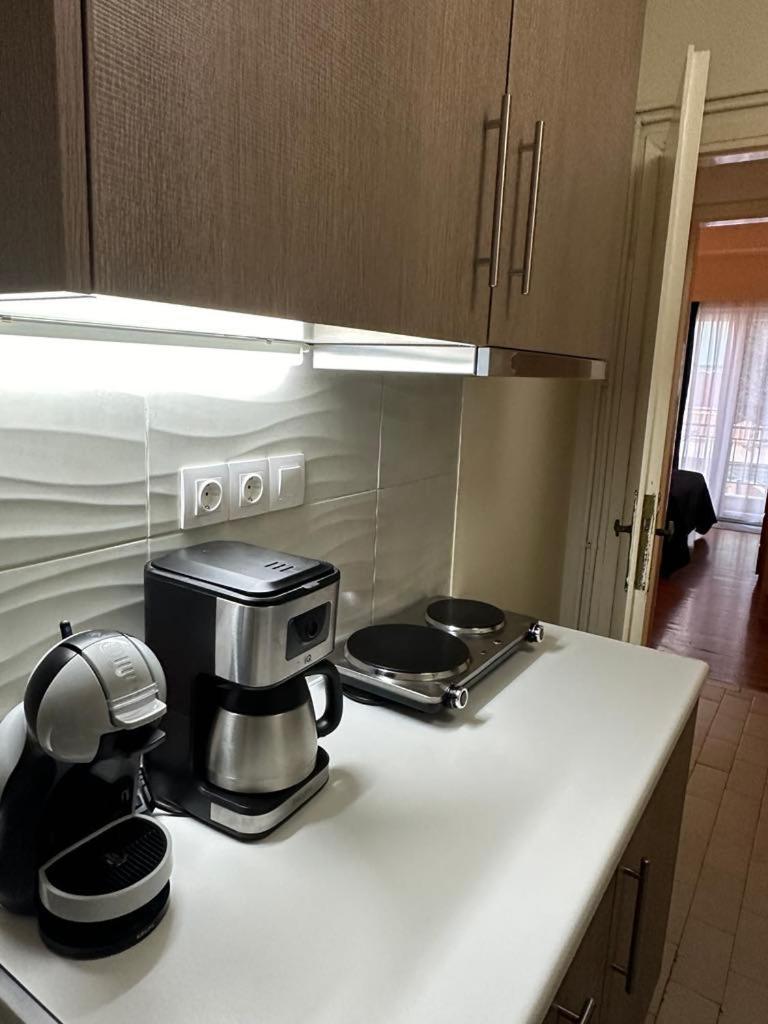 Renovated Cozy Apartment Near To Acropolis Atena Exterior foto